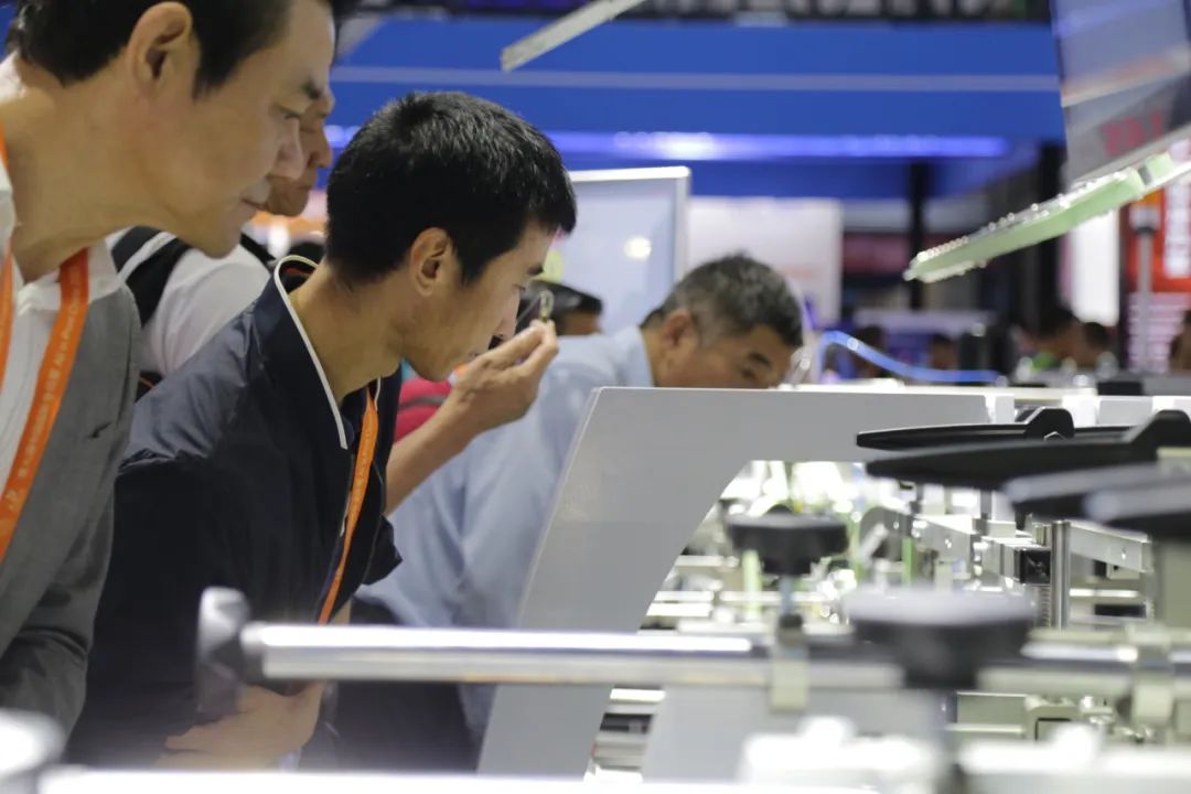 4�죬��������������Ԥ�ڣ��±�ggȫӡչԲ��лĻ